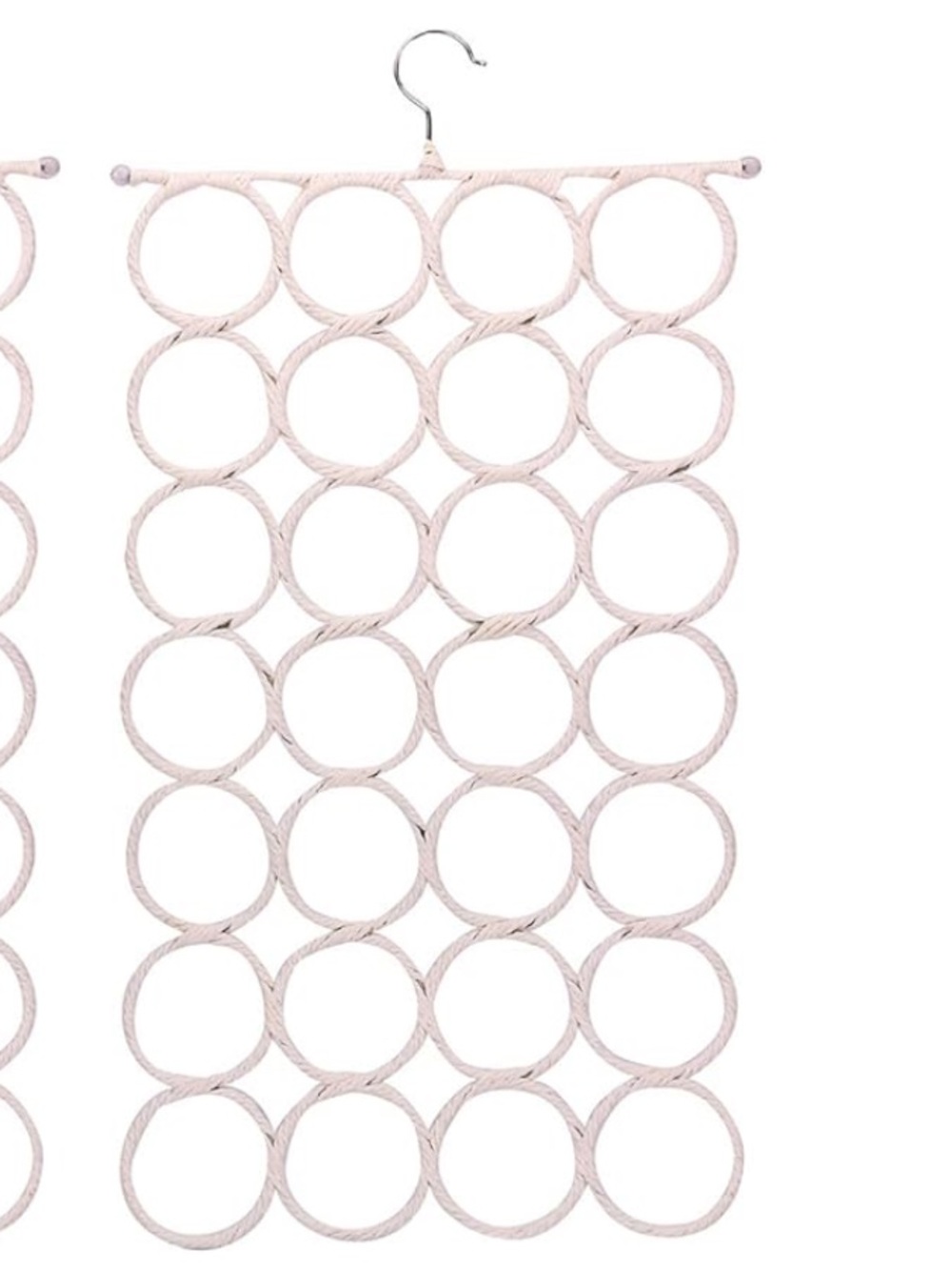 Scarf hanger